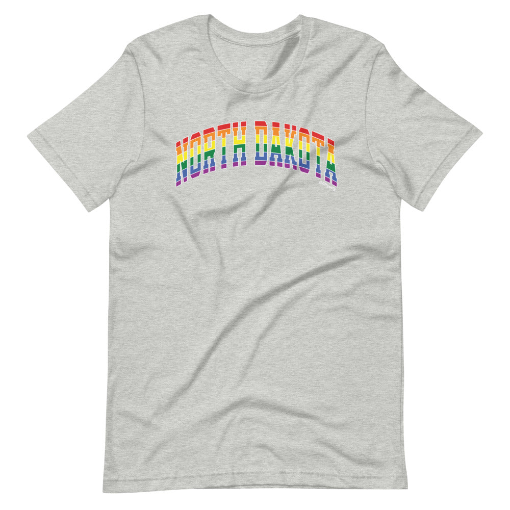 North Dakota Varsity Arch Pride - Short-sleeve unisex t-shirt