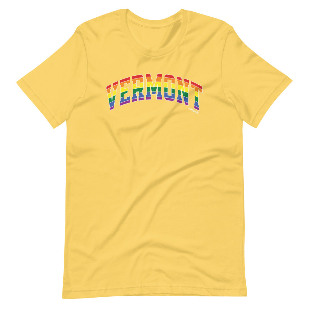 Vermont Varsity Arch Pride - Short-sleeve unisex t-shirt